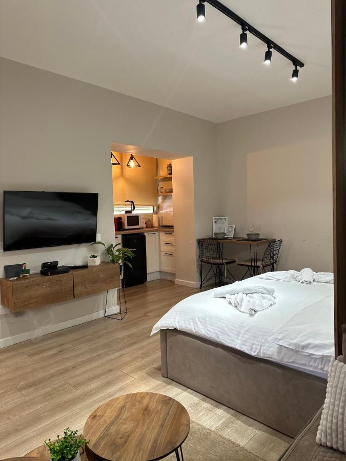 4Seasonsgea , Deluxe Studio , City Centre , Τίρανα Εξωτερικό φωτογραφία